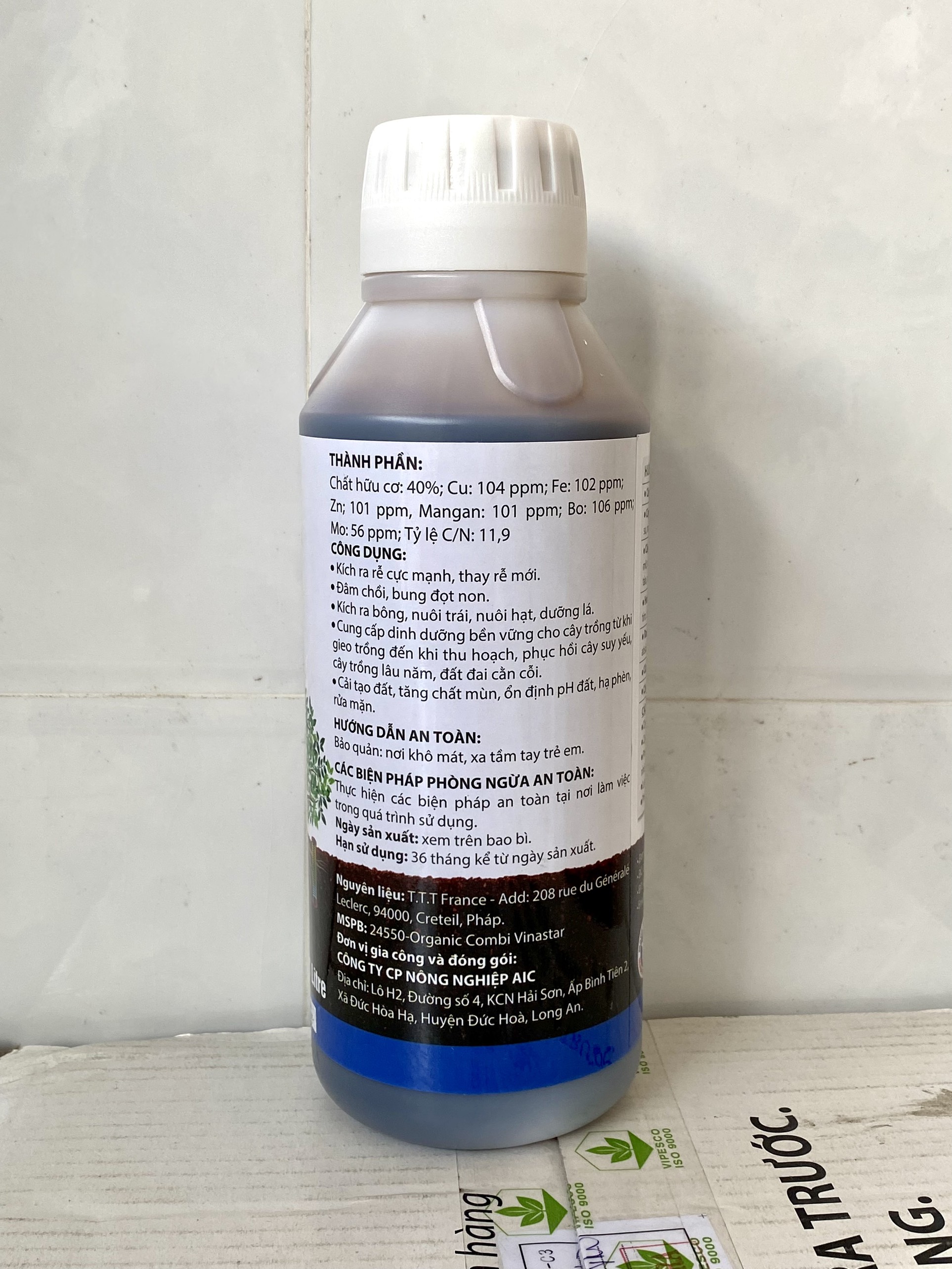 Phân bón hữu cơ cao cấp F2F Plus - Chai 1 lít